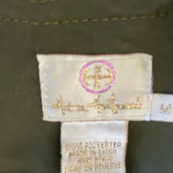 Jacket - Picture 7 of 7